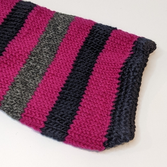 HANDMADE hand knit pink striped dog sweater medium - Picture 5 of 7